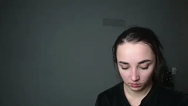 Eva Gloryy online show from 02-10-26, 08:57