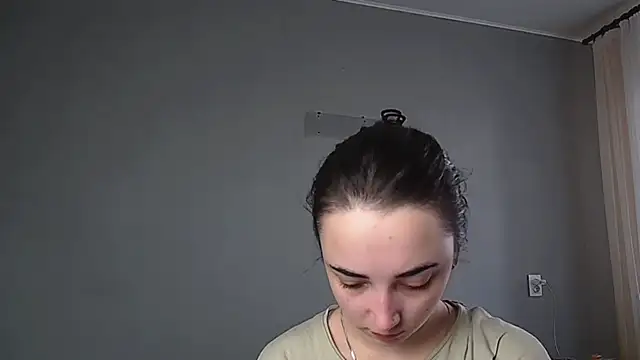 Eva Gloryy online show from 03-10-26, 09:03