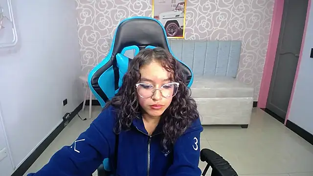 kassandra ch  online show from 02-14-25, 11:31