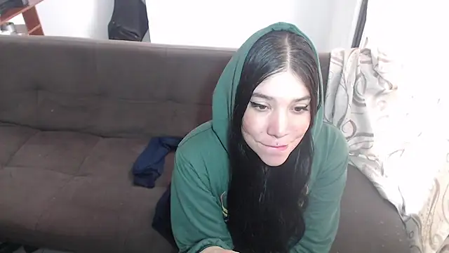 sharonnleon online show from 02-14-25, 06:19