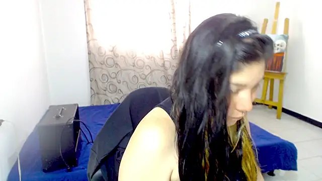 sharonnleon online show from 10-06-25, 09:01