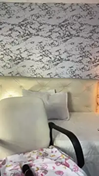 viktoria davis  online show from 01-25-25, 10:18