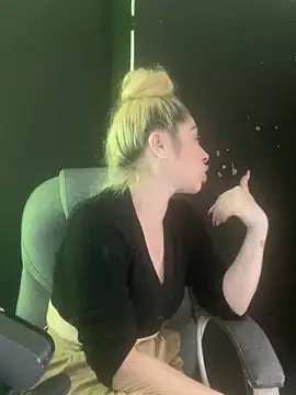 viktoria davis  online show from 03-07-25, 02:46