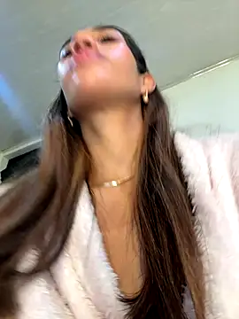 zoe storm online show from 09-28-25, 09:53