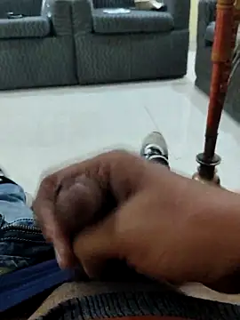 Danny88990xh online show from 12-20-25, 10:33