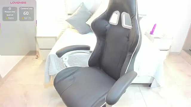 Zulema hamdi online show from 10-13-25, 12:05