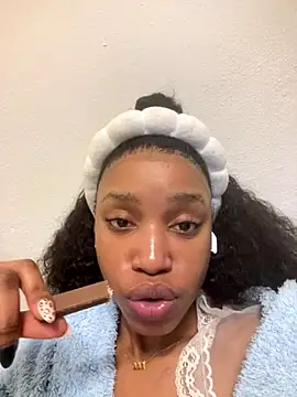 Snapshot of Go_Meg chatting on 11-16-25, 08:47 Go Meg online show from 11-16-25, 08:47