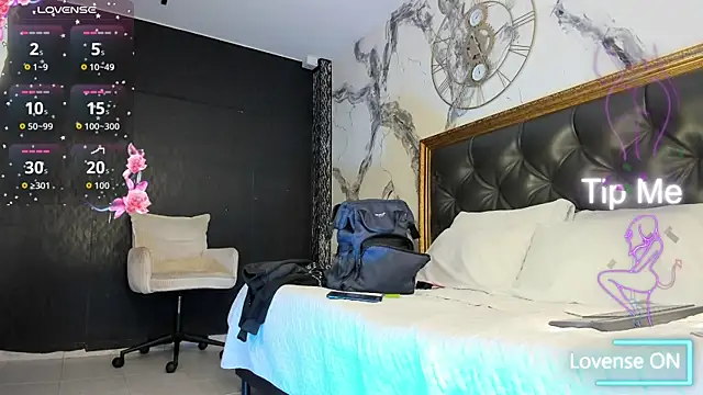 DalayMoore online show from 02-04-26, 07:53