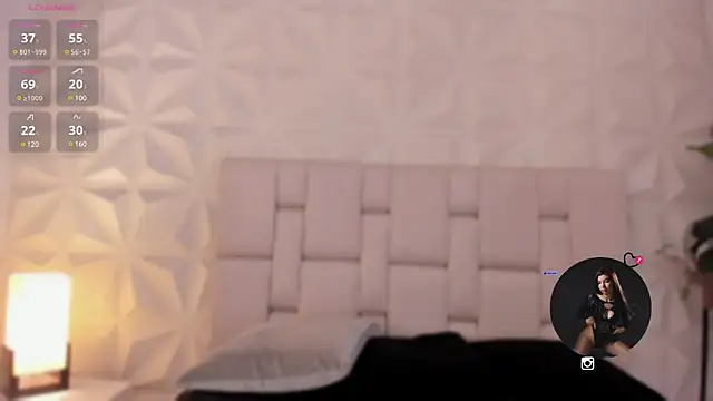 DannaJhonson1 online show from 02-18-25, 07:41