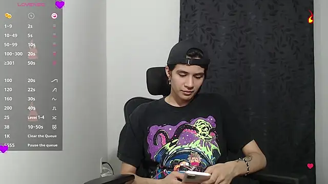 Snapshot of Dha_lia0 chatting on 03-16-25, 03:14 Dha lia0 online show from 03-16-25, 03:14