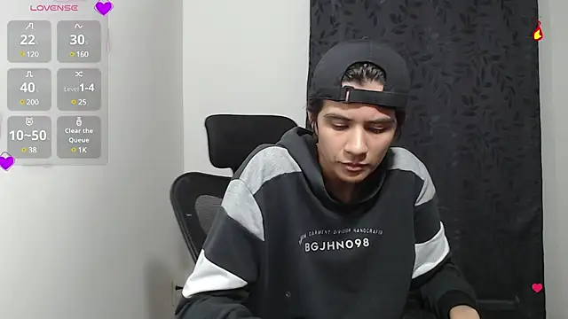 Snapshot of Dha_lia0 chatting on 03-21-25, 09:56 Dha lia0 online show from 03-21-25, 09:56