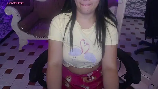 Skye Little v online show from 03-07-25, 04:57