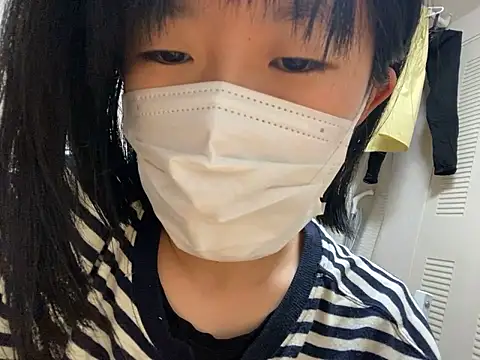 riri riri jp online show from 10-19-25, 03:34