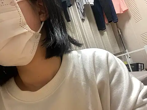 riri riri jp online show from 11-26-25, 10:49