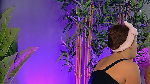 PatriciaSpice online show from 10-31-25, 05:41