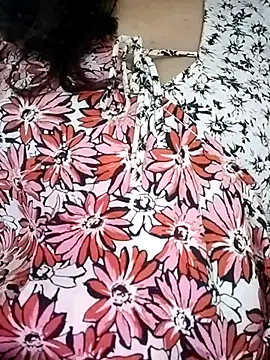 Snapshot of tasty_Chocobaar chatting on 11-25-25, 07:41 tasty Chocobaar online show from 11-25-25, 07:41