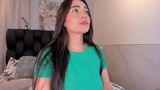 Snapshot of miss_hellen2 chatting on 05-19-26, 01:56 miss hellen2 online show from 05-19-26, 01:56