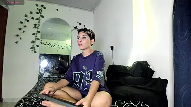 Odeth  online show from 11-11-25, 03:50