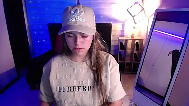 Kitten Cam online show from 11-07-25, 03:17