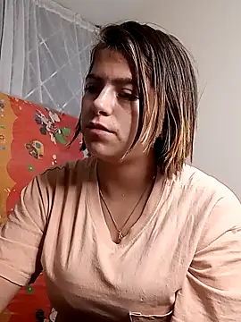 Kitten Cam online show from 04-20-26, 02:36