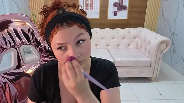 shalon diaz s online show from 04-25-26, 08:06