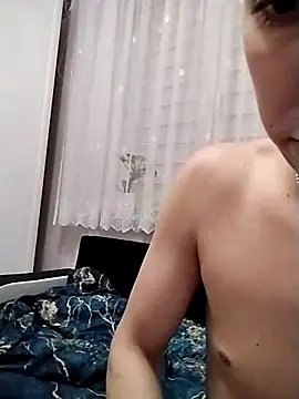 Pesos17 online show from 10-28-25, 06:43