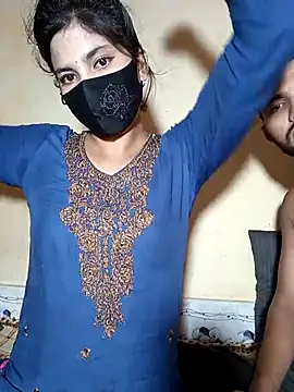 Hot couple 1 online show from 10-23-25, 11:20