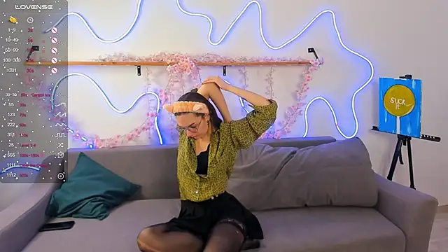 Snapshot of MaryKlein chatting on 02-09-25, 08:02 MaryKlein online show from 02-09-25, 08:02