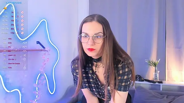 Snapshot of MaryKlein chatting on 02-10-25, 07:17 MaryKlein online show from 02-10-25, 07:17