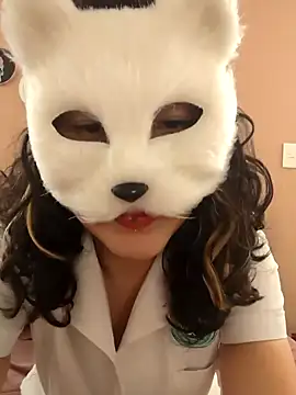 GinnyDelice online show from 01-29-25, 05:24