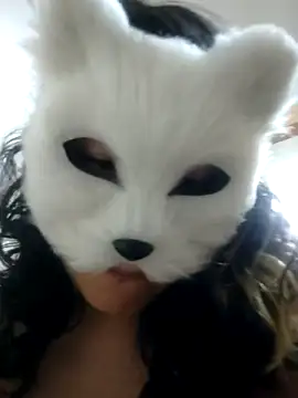 GinnyDelice online show from 02-19-25, 05:38