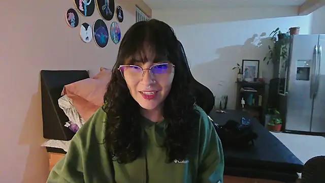 GinnyDelice online show from 10-09-25, 12:41