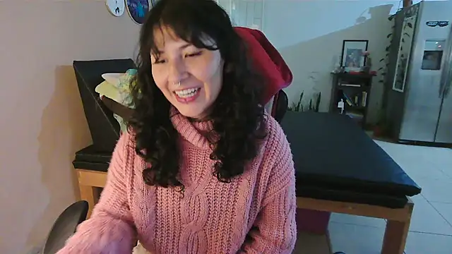 GinnyDelice online show from 10-21-25, 01:50