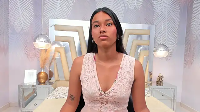 LIA SWAN  online show from 01-23-25, 03:48