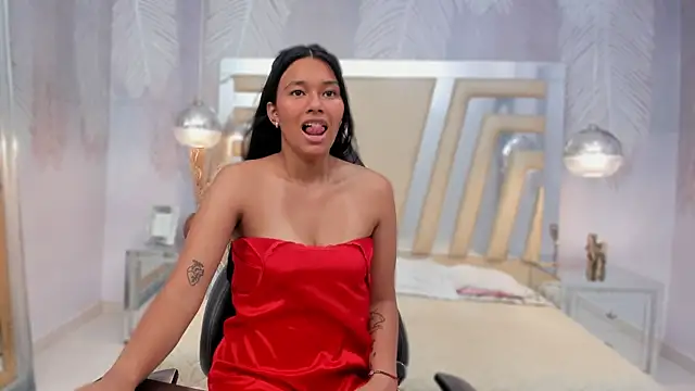 LIA SWAN  online show from 02-06-25, 04:10