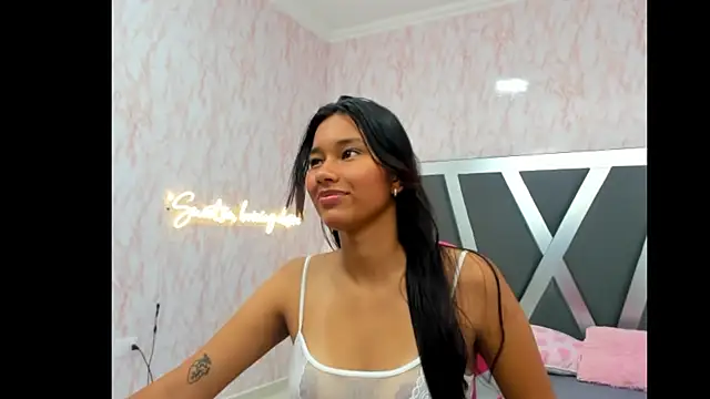 LIA SWAN  online show from 02-24-25, 03:44