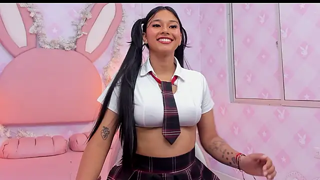 LIA SWAN  online show from 02-01-26, 04:00