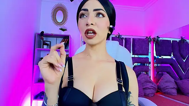 Aurora thomas  1 online show from 01-26-25, 09:51