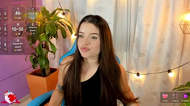 Lia little18 online show from 04-20-26, 09:16