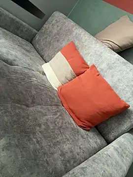 Snapshot of Ohhh_pleasure chatting on 10-09-25, 04:43 Ohhh pleasure online show from 10-09-25, 04:43