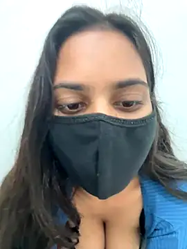 Snapshot of Sofia3393 chatting on 11-27-25, 07:05 Sofia3393 online show from 11-27-25, 07:05