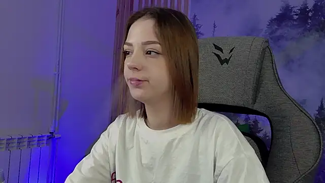 PamBeesly online show from 11-27-25, 09:11