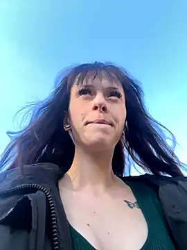 Snapshot of Ciara2004 chatting on 11-07-25, 10:37 Ciara2004 online show from 11-07-25, 10:37