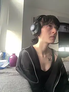 Ciara2004 online show from 01-15-26, 02:21