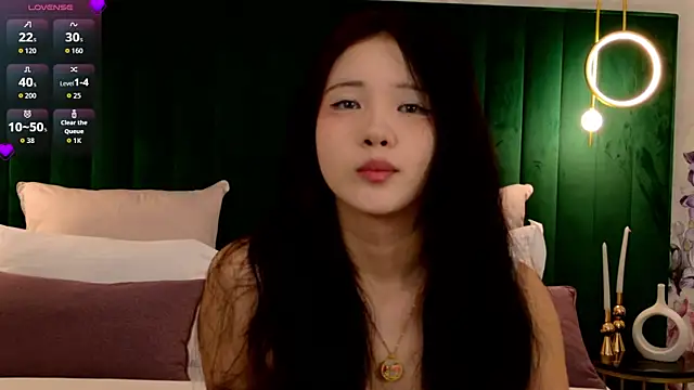 AnneCurtis online show from 06-13-26, 03:04