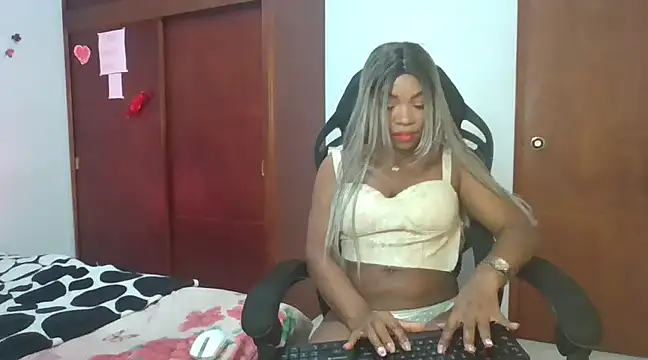 SaraYedid17 online show from 02-23-25, 06:49