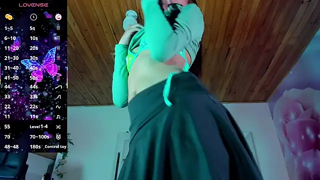 Snapshot of emili_clark chatting on 02-02-25, 04:15 emili clark online show from 02-02-25, 04:15