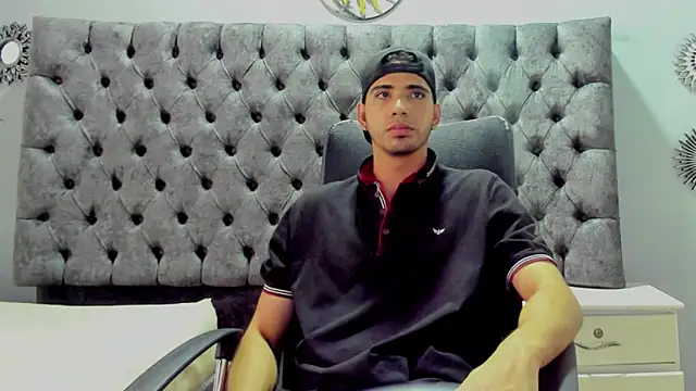 RYAN PATERSON online show from 01-22-25, 07:34