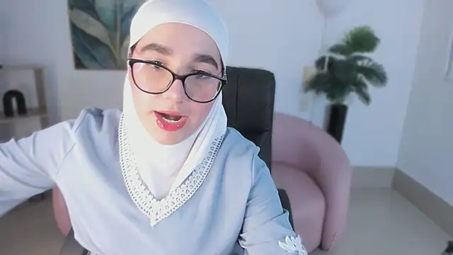 Ayha khalaf online show from 09-23-25, 01:41