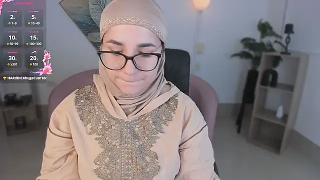 Ayha khalaf online show from 10-30-25, 01:18